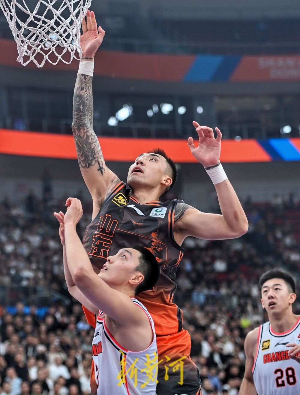 陶汉林荣登CBA历史篮板榜第8，科技助力篮球传奇之路的辉煌篇章