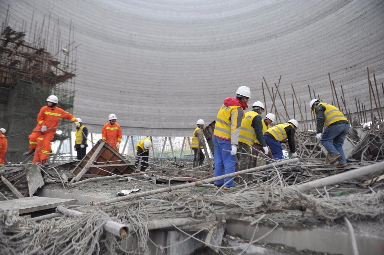 新澳2024大全正版免费资料	湖南一工地发生小学生坠井死亡事件,可靠策略分析_UHD20.69.49