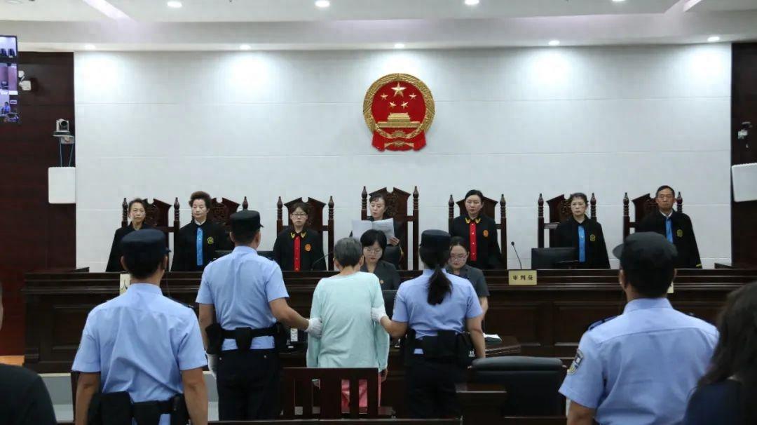 余华英拐卖儿童案重审一审宣判，正义终将显现的较量