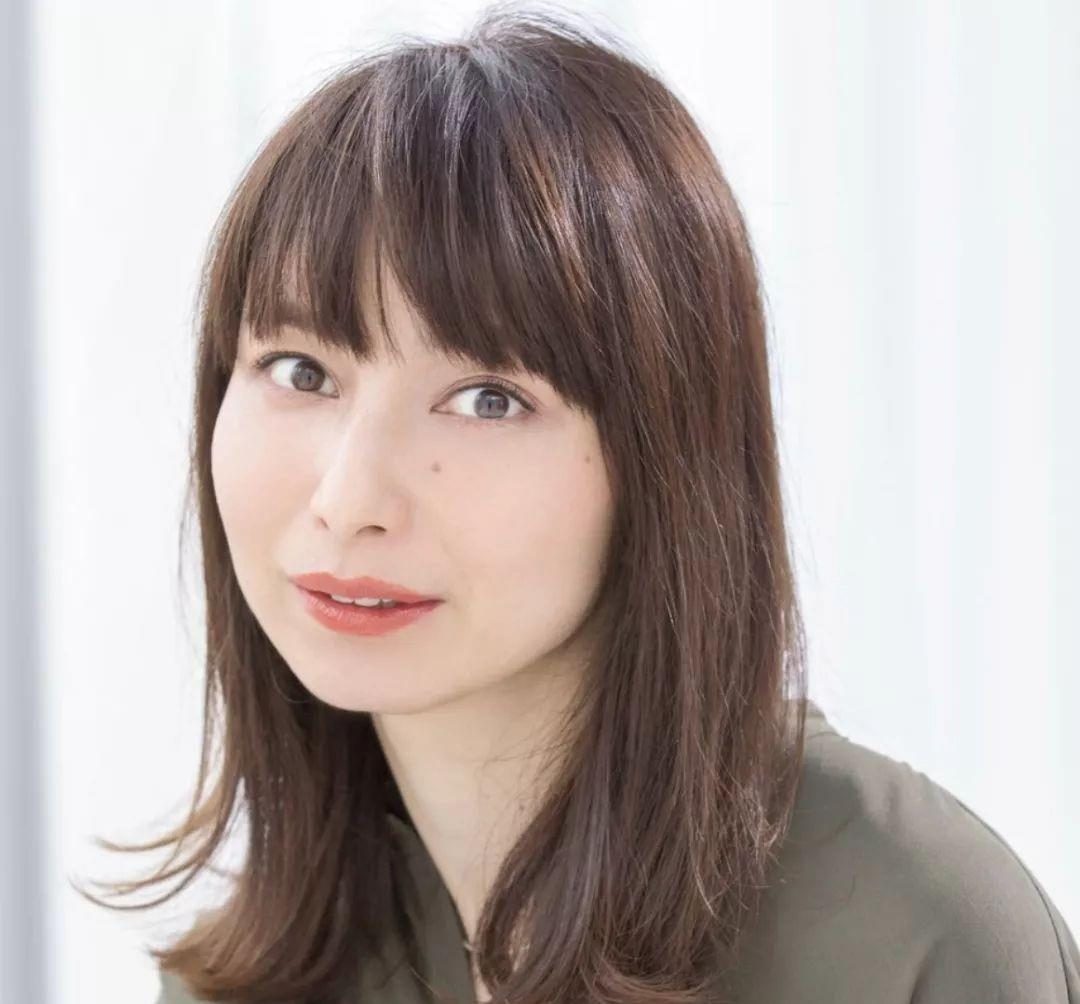 澳门一肖一码一特一中云骑士_40岁一50岁女最新发型,全面设计解析策略_挑战款30.13.20