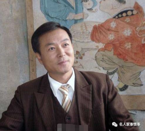 少林足球演员谢志华逝世，探寻小巷特色小店与其人生足迹