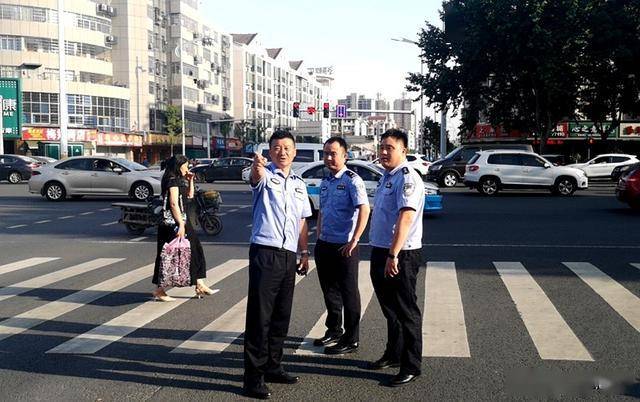 交警回应市民投诉，小学门口私自封路事件处理进展