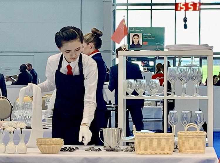 东航产投增资至44亿元，爱的投资与陪伴的温馨故事启程