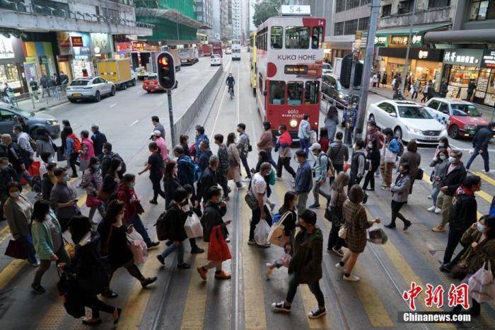 香港资料期期准千附三险阻，准确资料解释落实_app22.23.87