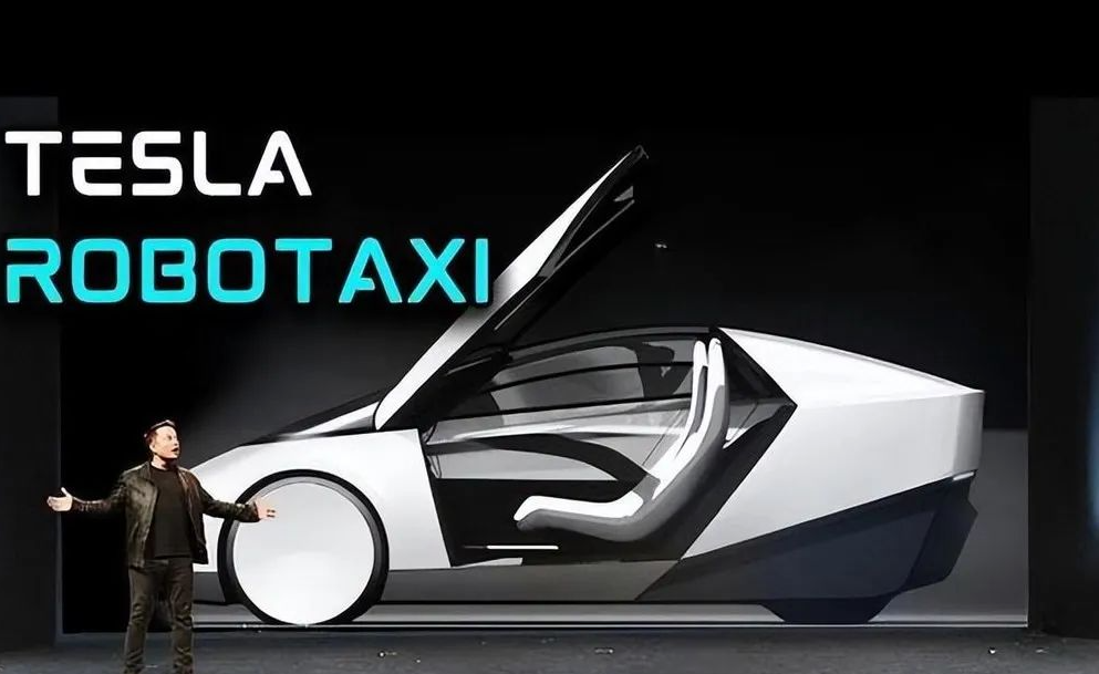 马斯克透露，Robotaxi成本有望降至低于3万美元