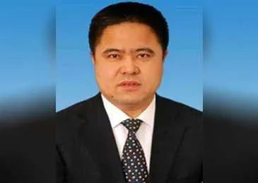 外逃副市长涉案超31亿，千余房产遭查封，揭示腐败阴影与时代警钟