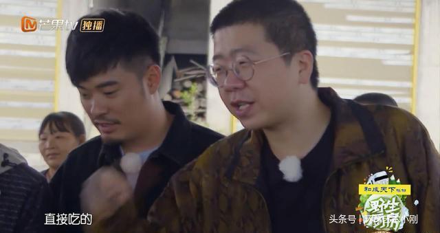 副总裁车上吃火锅成焦点，日常欢乐引热议吐槽，家庭温馨时刻引热议！