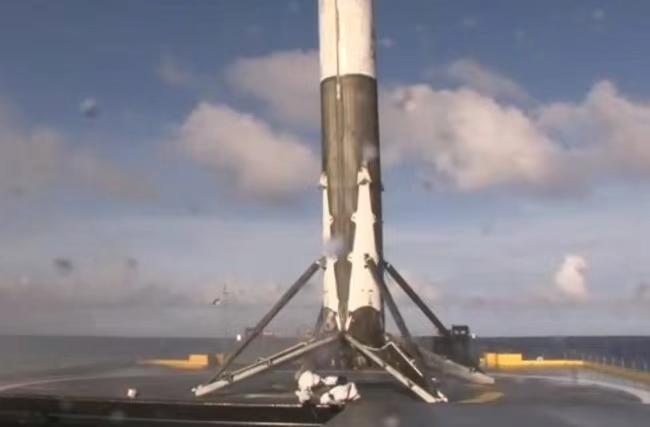 SpaceX星舰第五次试飞许可揭晓，探索宇宙特色小店的神秘之旅