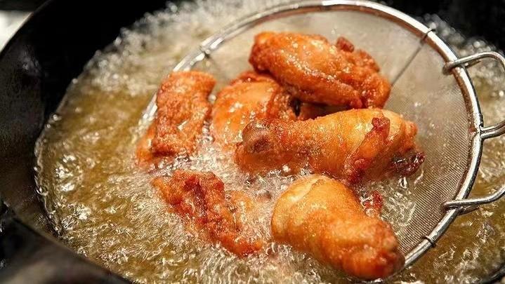 保健食品过量服用的风险与指南，替代食物的误区解析