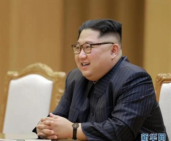 朝鲜约140万名青年参军报名热潮与复队指南