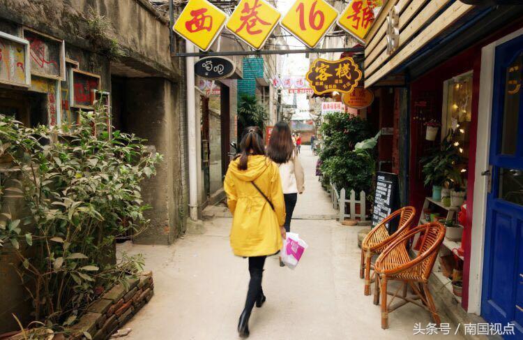 桂林公交车碰撞事故与小巷秘密故事揭秘