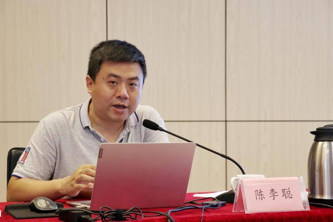 全新澳资料库免费汇编，时代背景详解实践_精美版MYO464.79