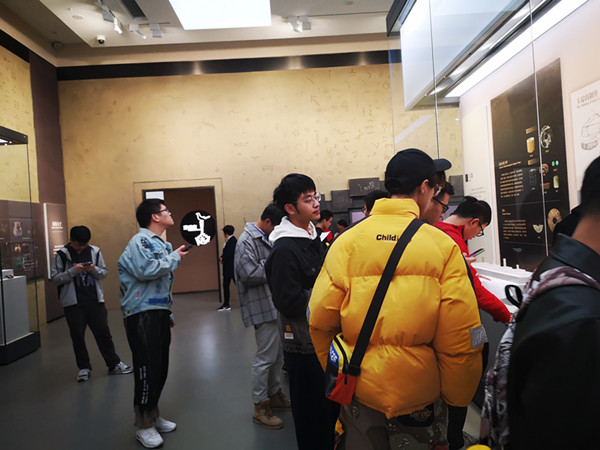 自信与成就感的源泉，最新新闻动态与学习变化的力量