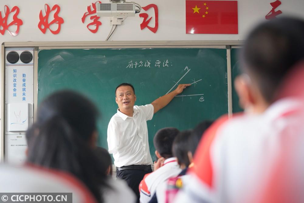 黄骅最新新闻，学习之光，点亮未来希望之路