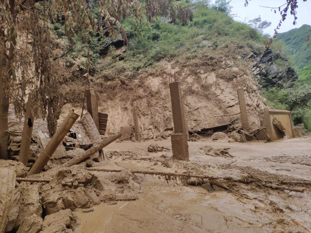 武都地区遭遇最新洪灾灾害