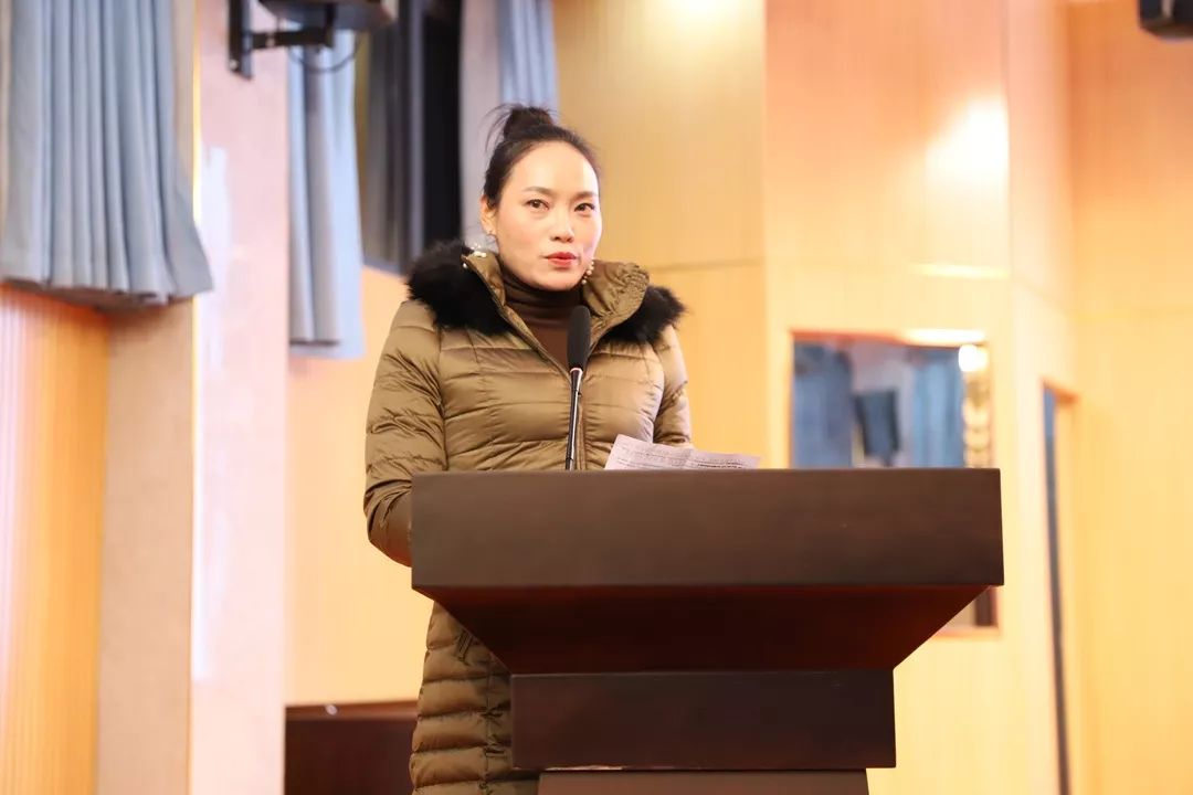 李含沙的最新动态，变化中的力量与学习的自信与成就感