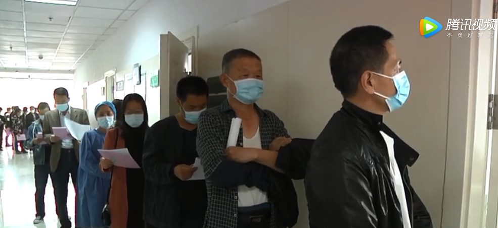 中国最新冠疫苗进展，小巷深处的免疫护航与独特小店的背后故事