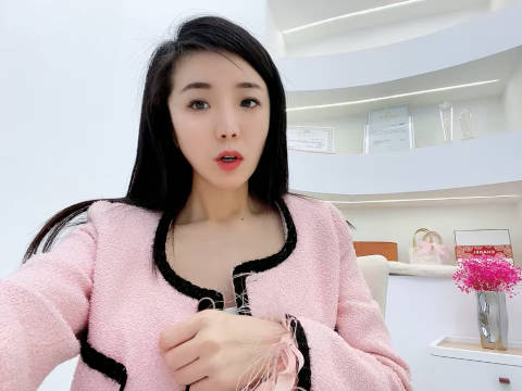 萱萱视频最新，日常小确幸与友情的温暖时光