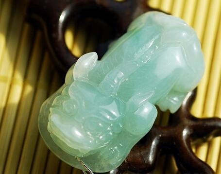 最新玉矿动态，挖掘人生玉石，追寻自信与成就感的源泉