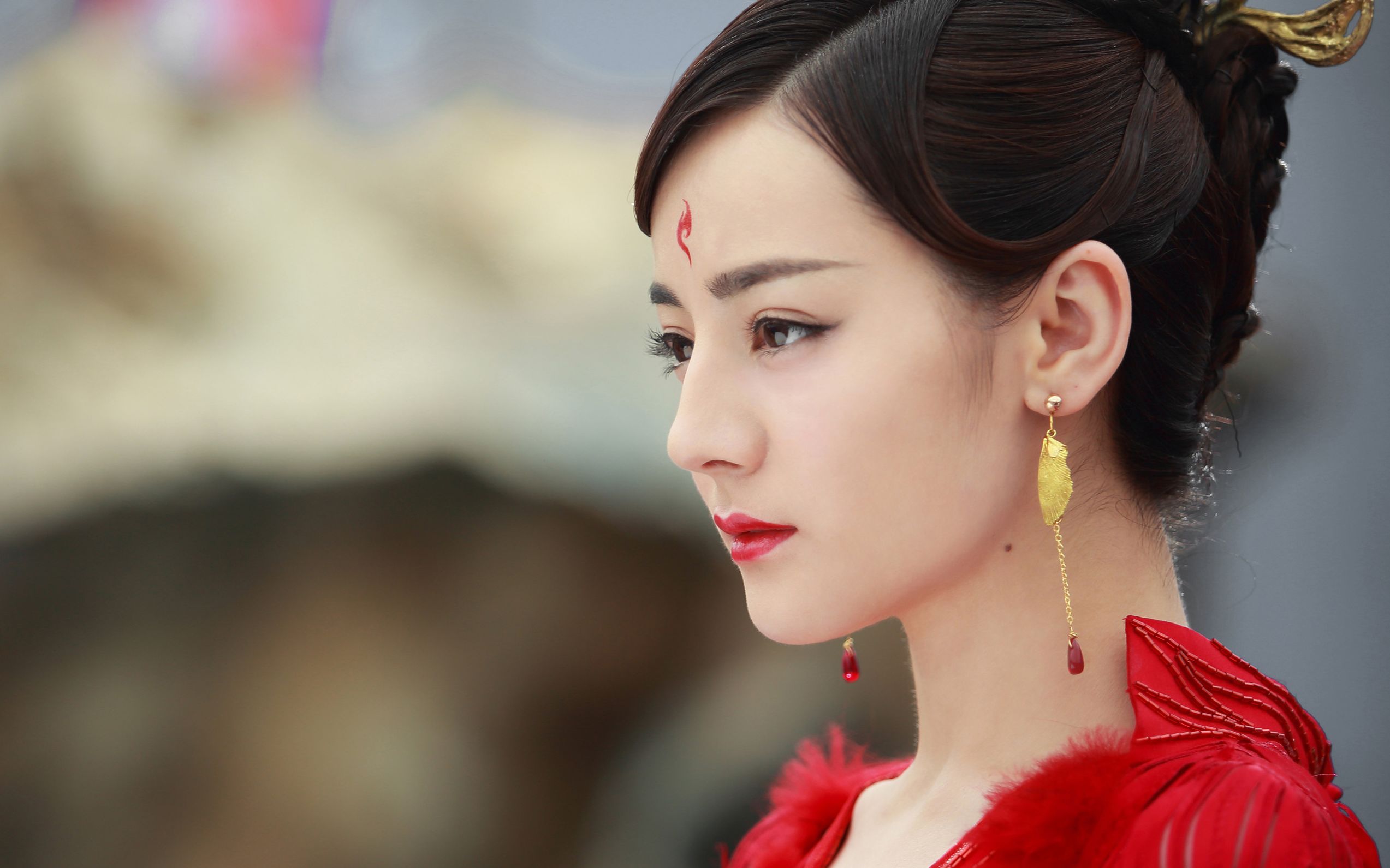 观音演员的心灵之旅，自然美景中的心灵触动