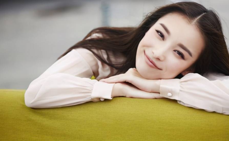 女演员王冕，小巷深处的独特魅力