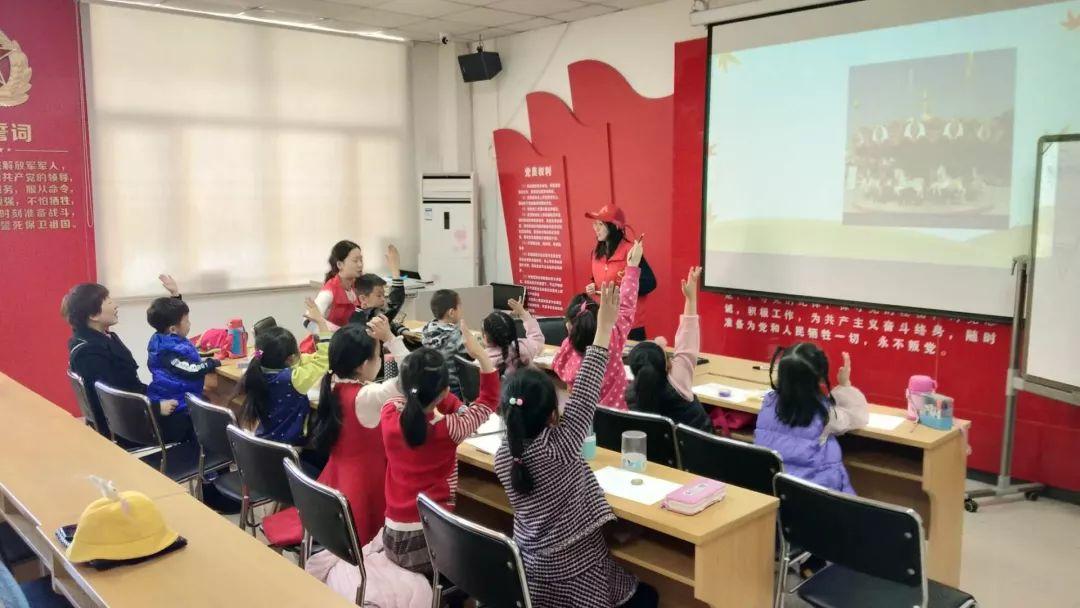 海口七彩蓝湾最新价格揭秘，变化中的机遇，励志之旅启程