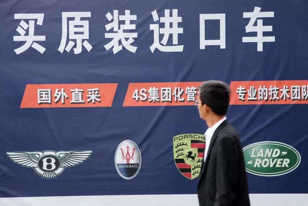 中国最新领导人的励志领导风格，变革理念与鼓舞人心的力量，正能量与幽默感引领时代前行