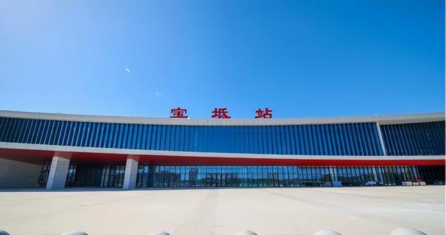宝坻南站最新动态，车站变迁中的励志之火