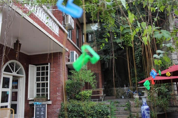 钯金最新动态,钯金最新动态，一段关于友情与发现的温馨旅程