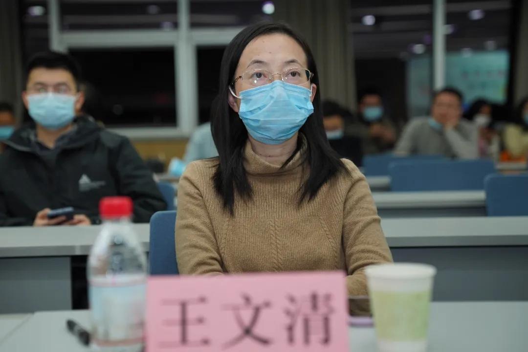 药师招聘网最新招聘,药师招聘网最新招聘，变化带来自信与成就感，启程你的药学人生！